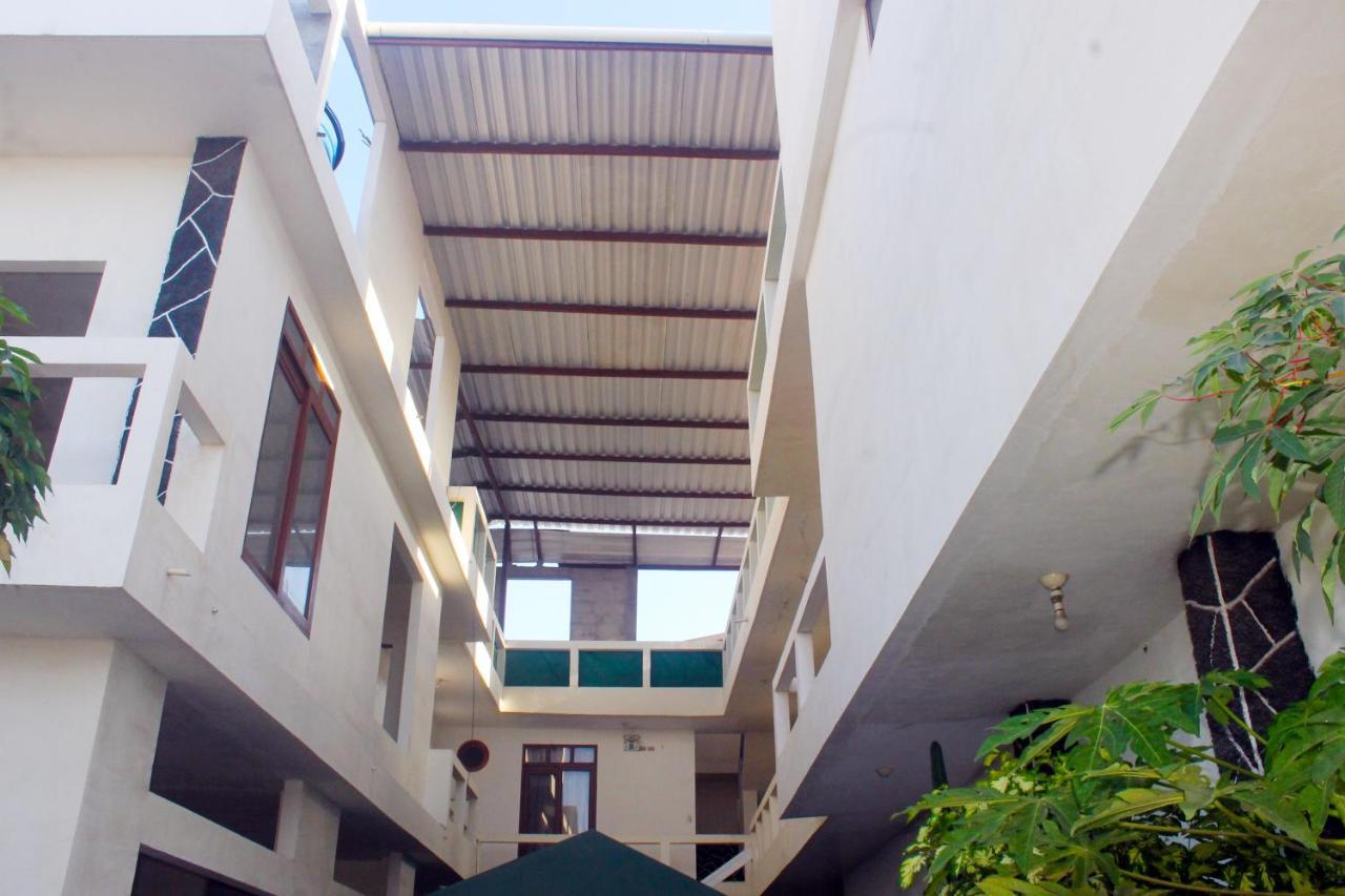 Cielo Azul Galapagos Hotel Puerto Villamil Exterior photo